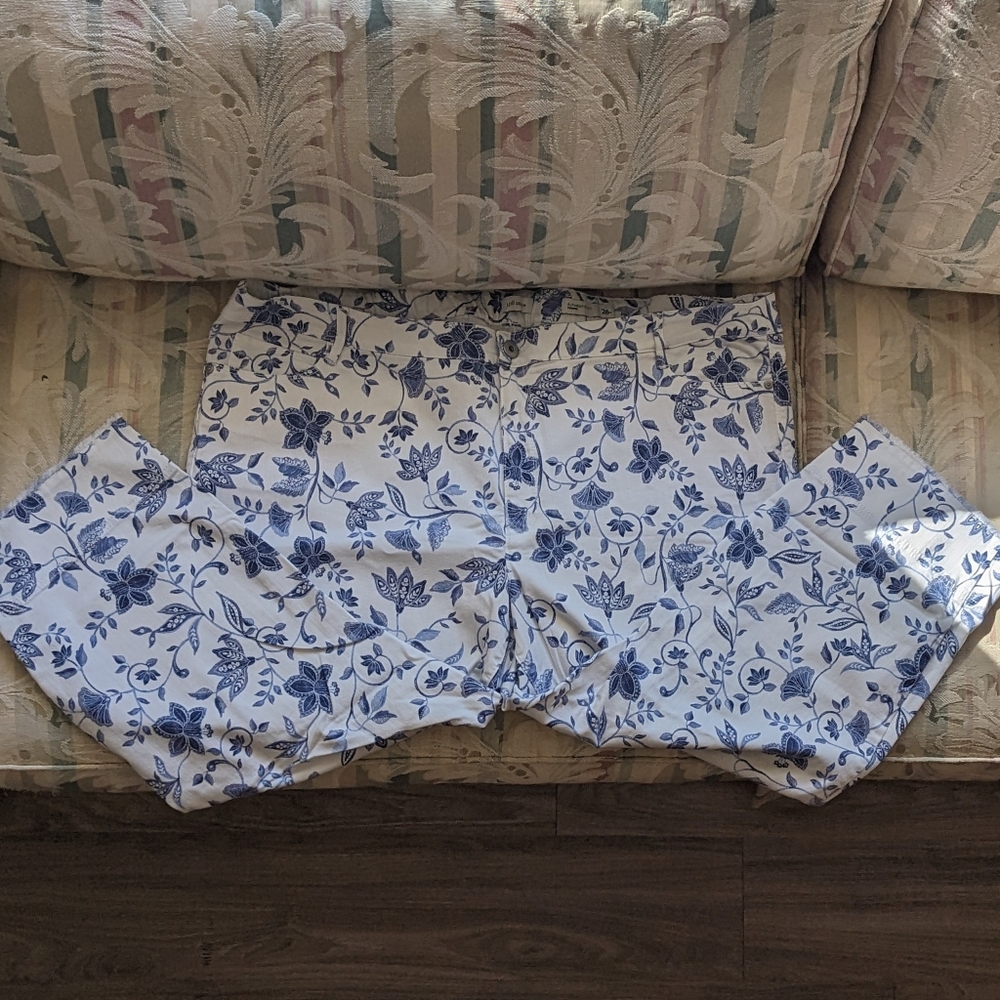 J-jill Floral Cropped Denim Jeans